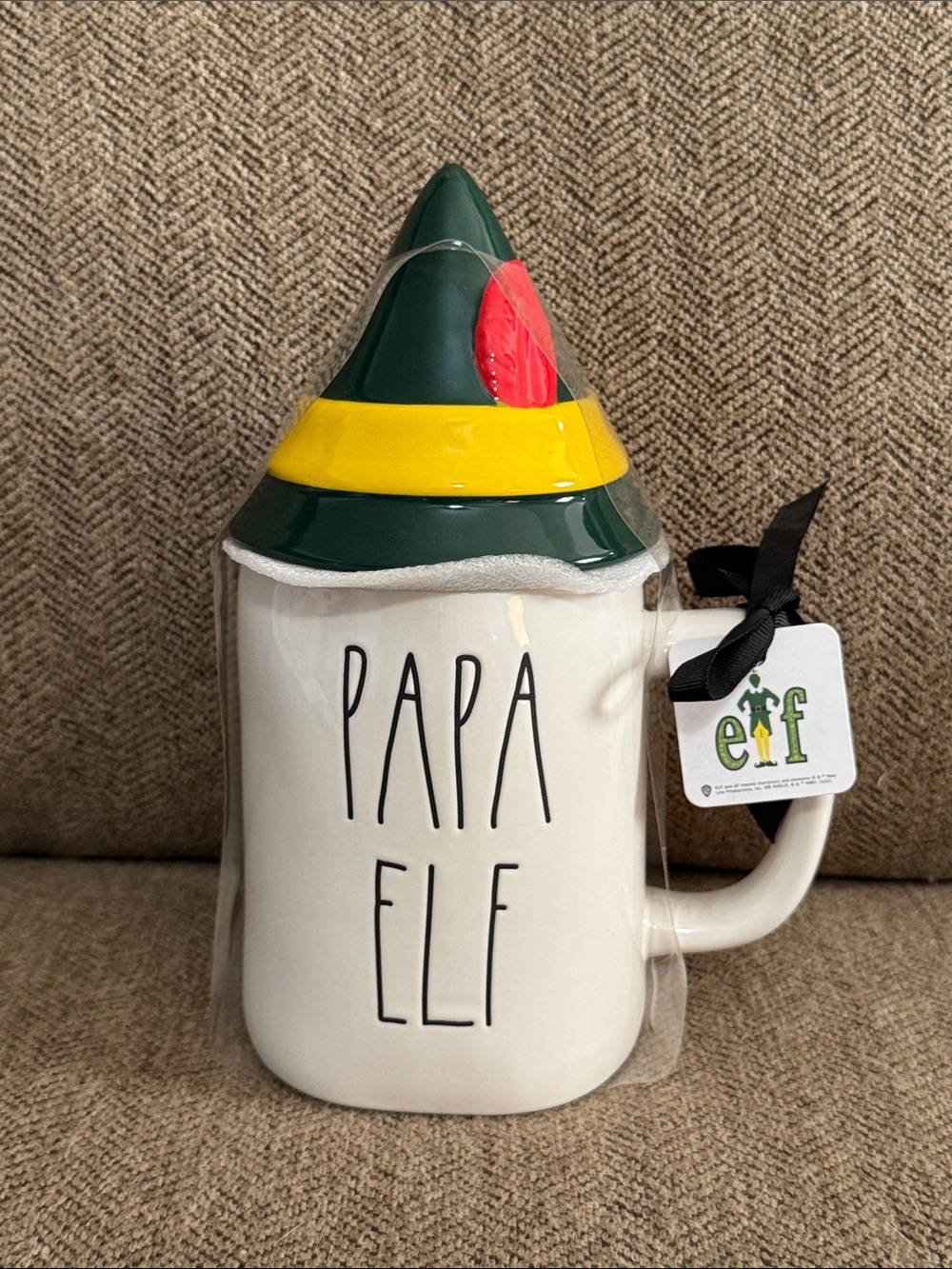 NWT Rae Dunn Papa Elf mug with topper
